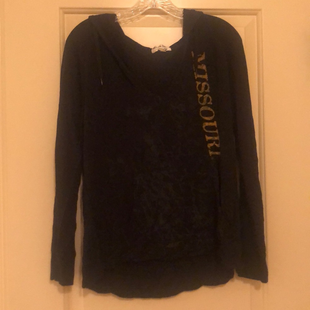 Medium black Mizzou hooded long sleeve tee